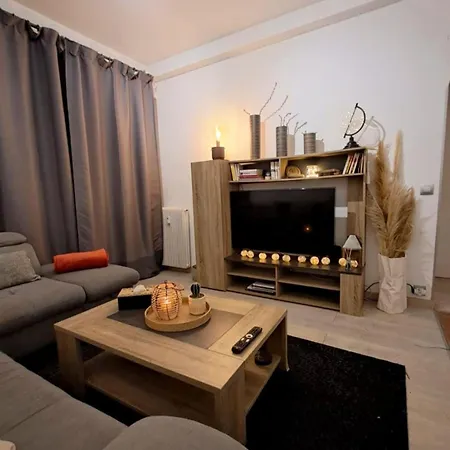 Appartement 2 Bedroom In Suquet - Private Parking, Walk To Palais & Beaches